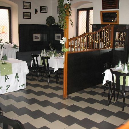 Hotel Kovarna Ντέτσιν Εξωτερικό φωτογραφία
