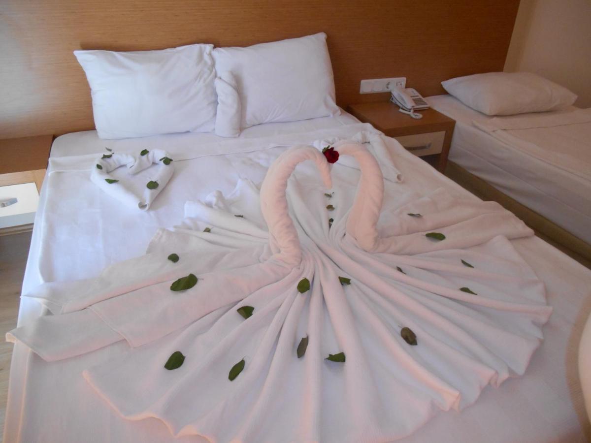 Hotel Kovarna Ντέτσιν Εξωτερικό φωτογραφία